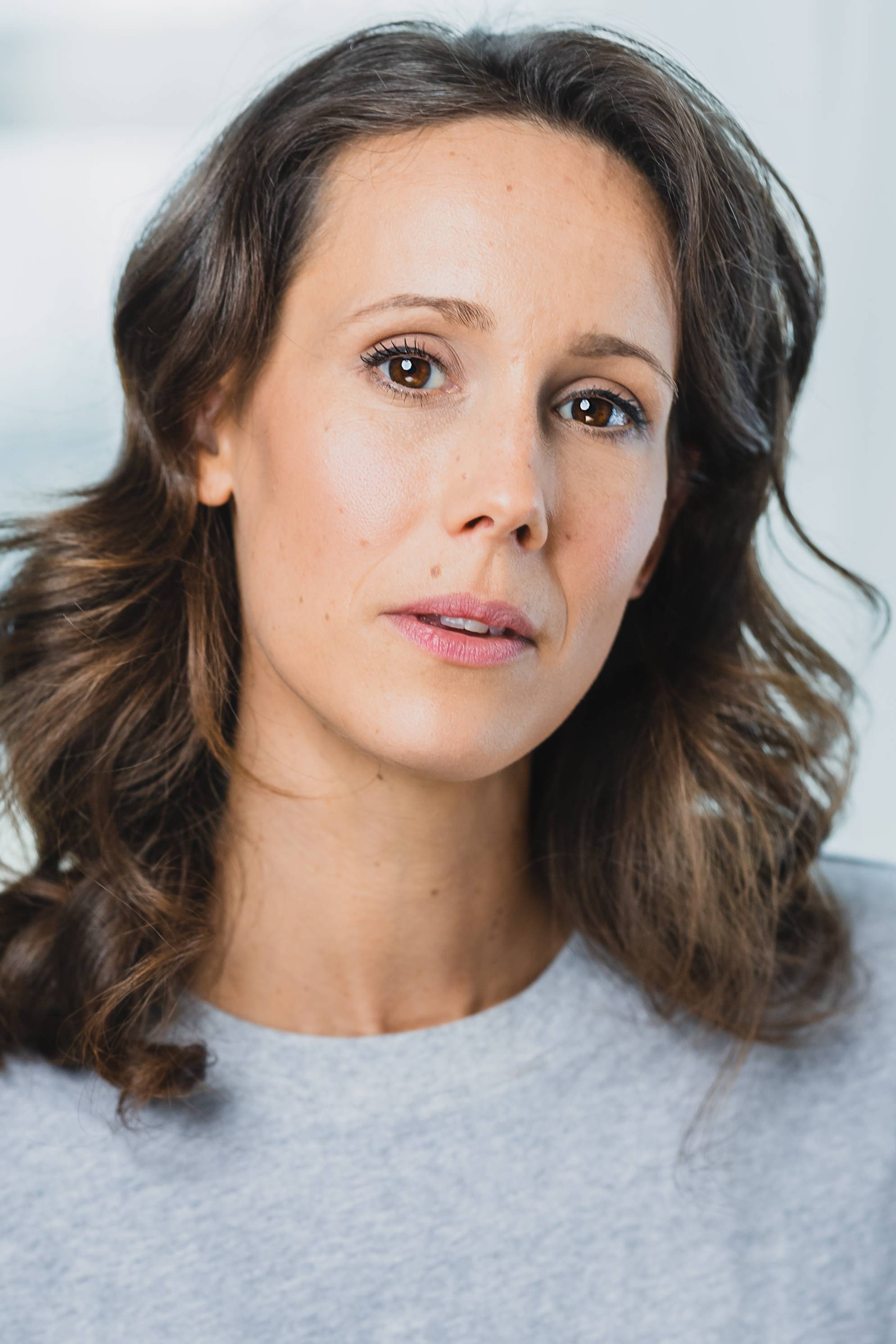 Amy Trefry as Darcy in Tin Can