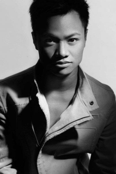 Ricci Chan as Boni Woolworth in Edsa Woolworth