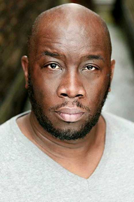 Mark Asante as Actor in Ups and Downs