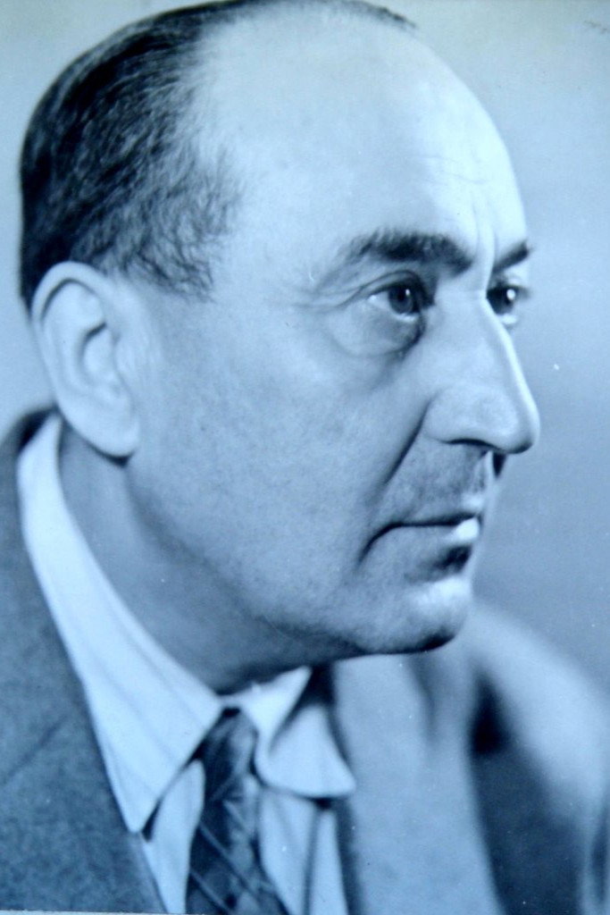 Համո Բեկնազարյան as Yuriy Nagorniy, the artist in Yuriy Nagorniy