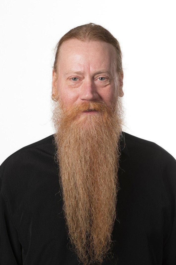 Lars Vincent as Man in church in Salem - The Story of Tituba