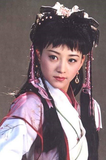 苗乙乙 as 岳灵珊 in Laughing in the Wind