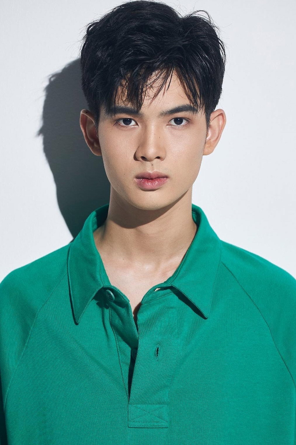 เดชพิศิษฐ์ จารุกรอภิวัฒิ as Sawan in Nha Harn The Series