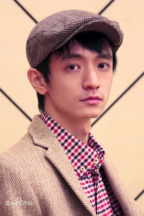 Shen Zhou as 周申 in 职人介绍所