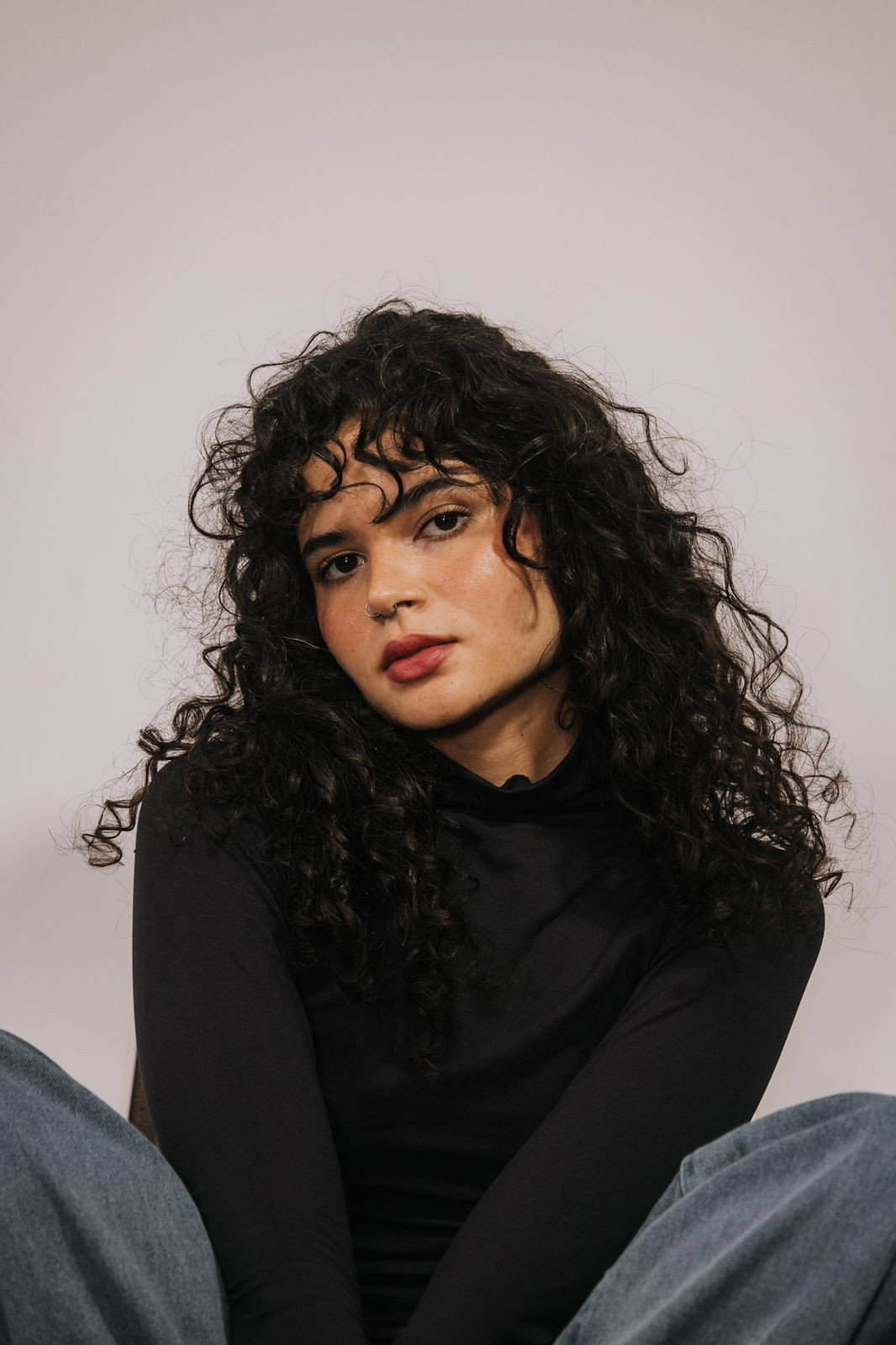 Ana Clara Mendes as Sara in À Luz das Coisas