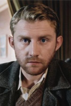 Klaudiusz Kaufmann as Karl in How I Fell in Love with a Gangster