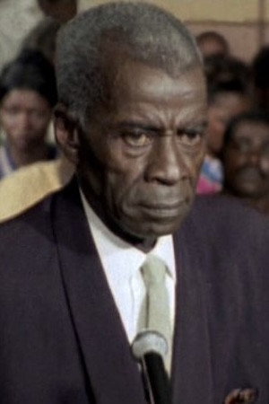 Douta Seck as Vance in Checkerboard
