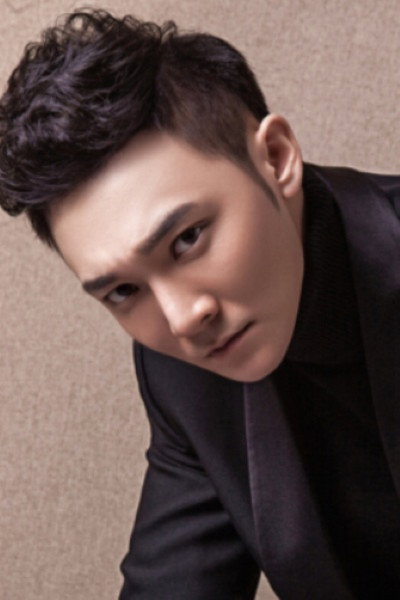 Liu Yukun as Qing Ximen in Wu Song's Bloody Battle With Lion House