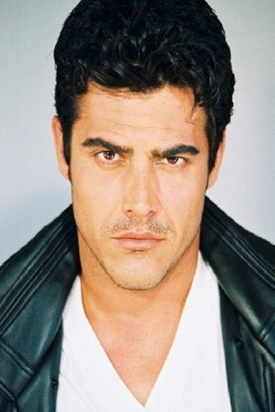 Carlos Miguel Caballero as Julio Montiel Palafox in Marina