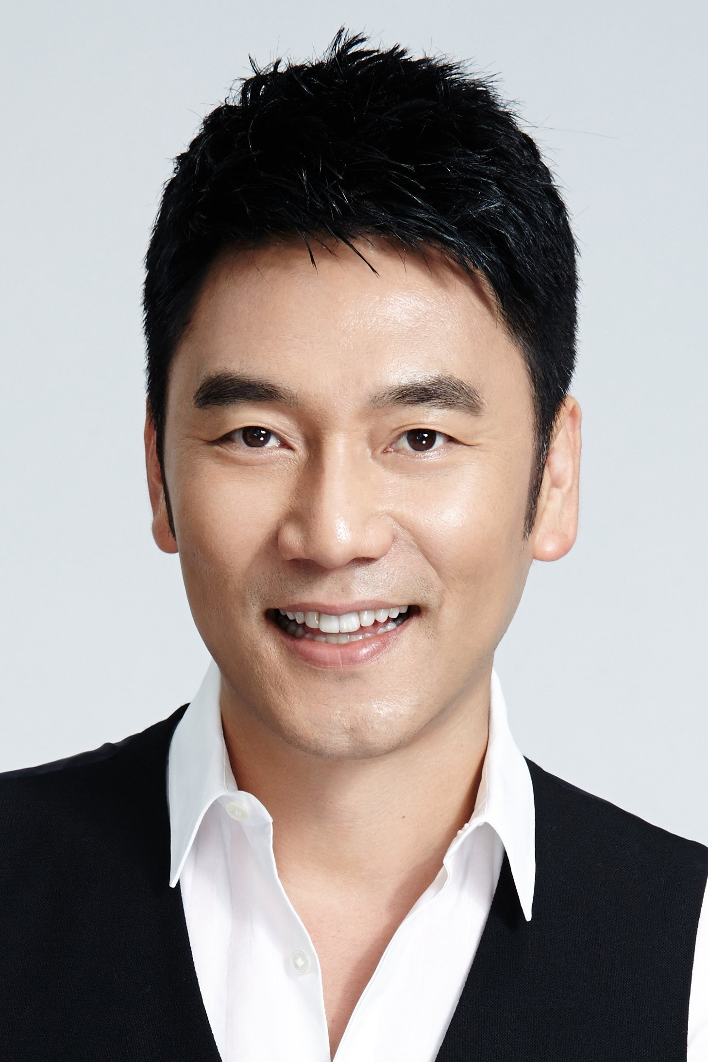 林依轮 as Ma's boyfriend in My DNA Says I Love You