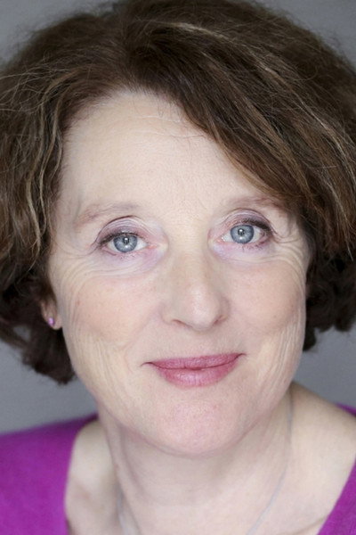 Nathalie Jouin as Real Estate Agent in Manhattan