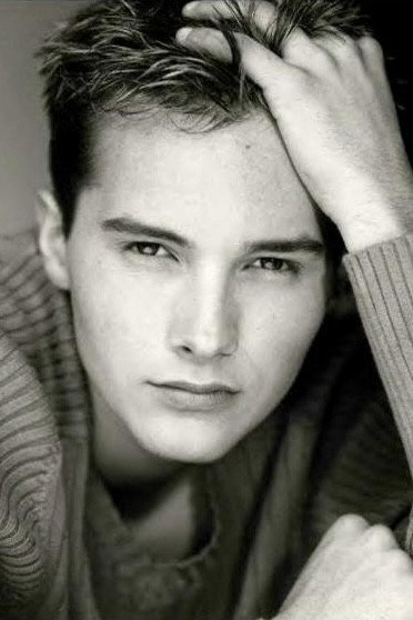 Derek Lee Nixon as Brad Taylor in The Lights