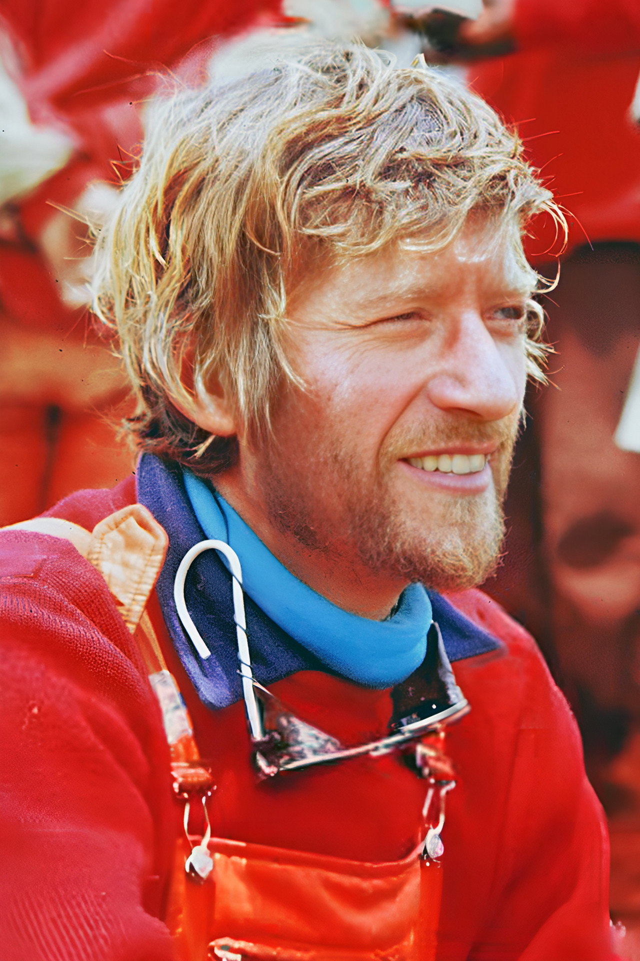 Yannick Seigneur as Self in Lyon Premier 8000, Au Gasherbrum II - 8035m