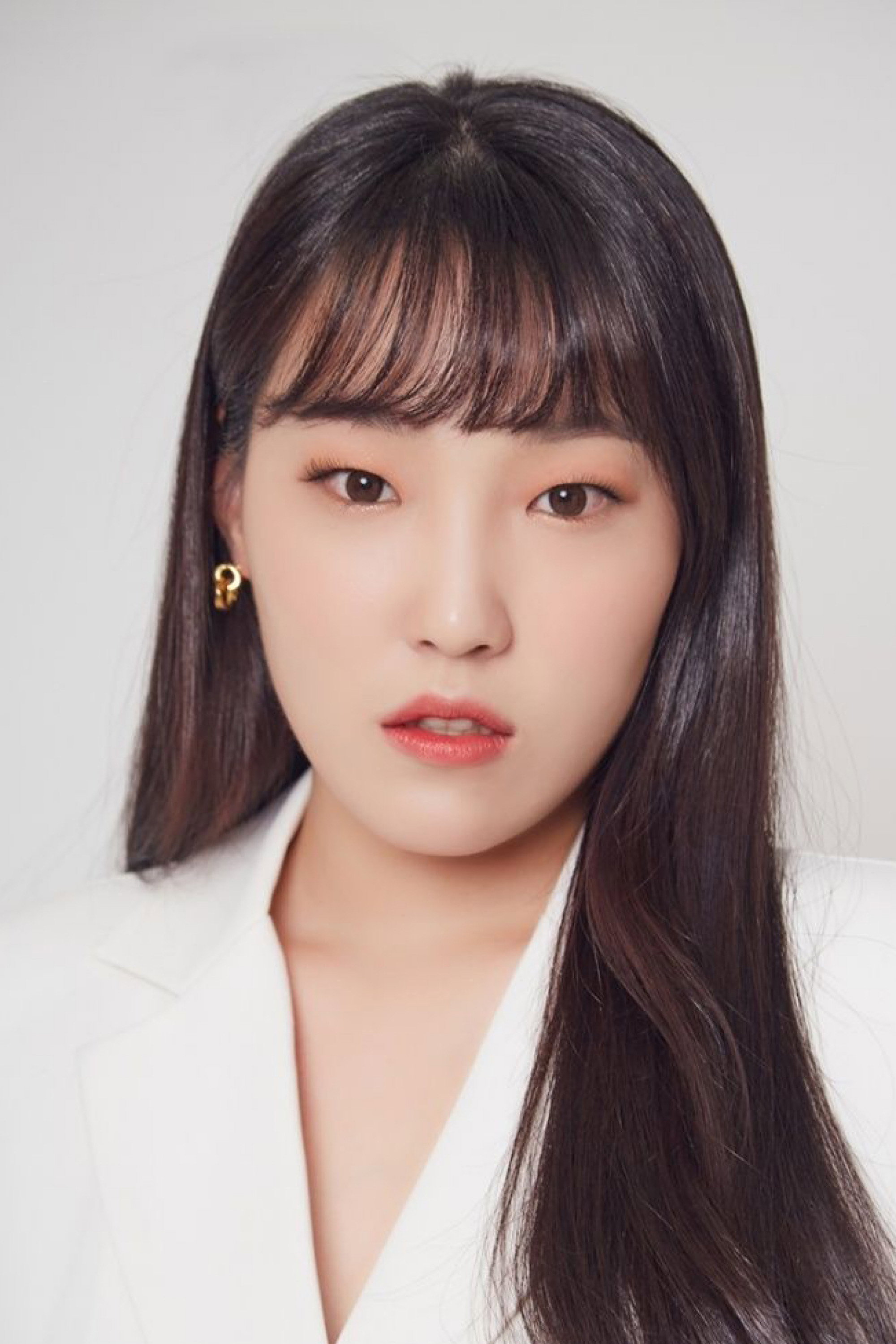 이은지 as Self in Earth Arcade's Vroom Vroom