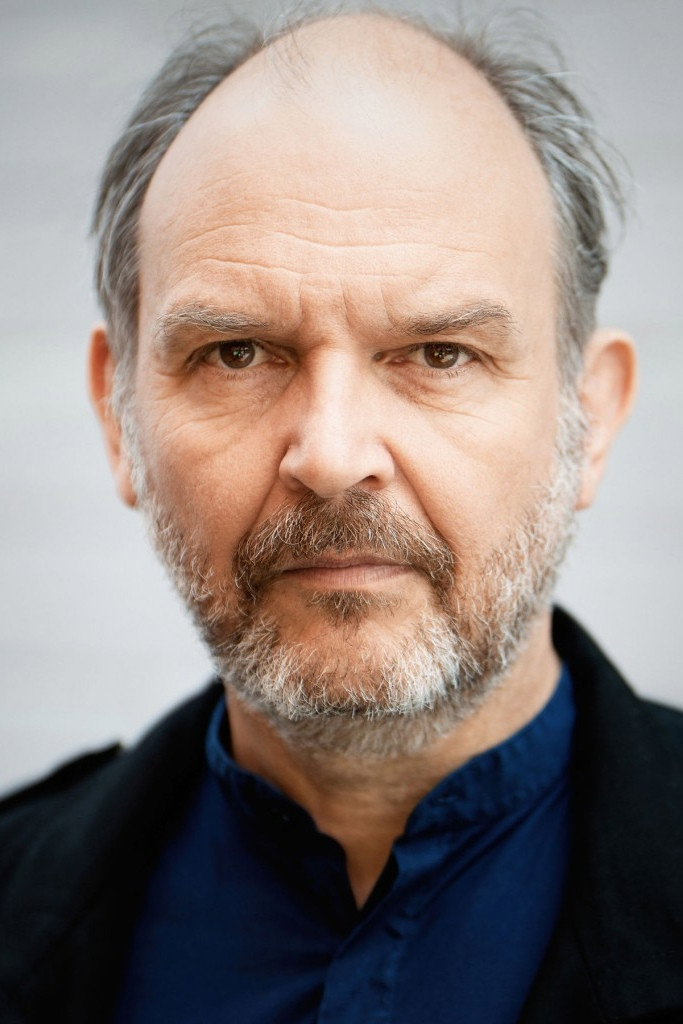 Ingo Ospelt as Investigating Judge in Stiller