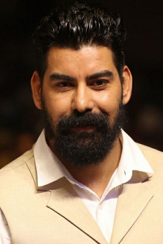 Kabir Duhan Singh as Vikram Jeyaraj in Aruvam