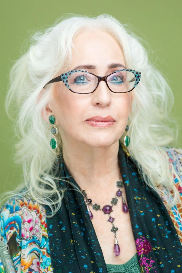Rebecca Packer as Anna in Silence of the Prey
