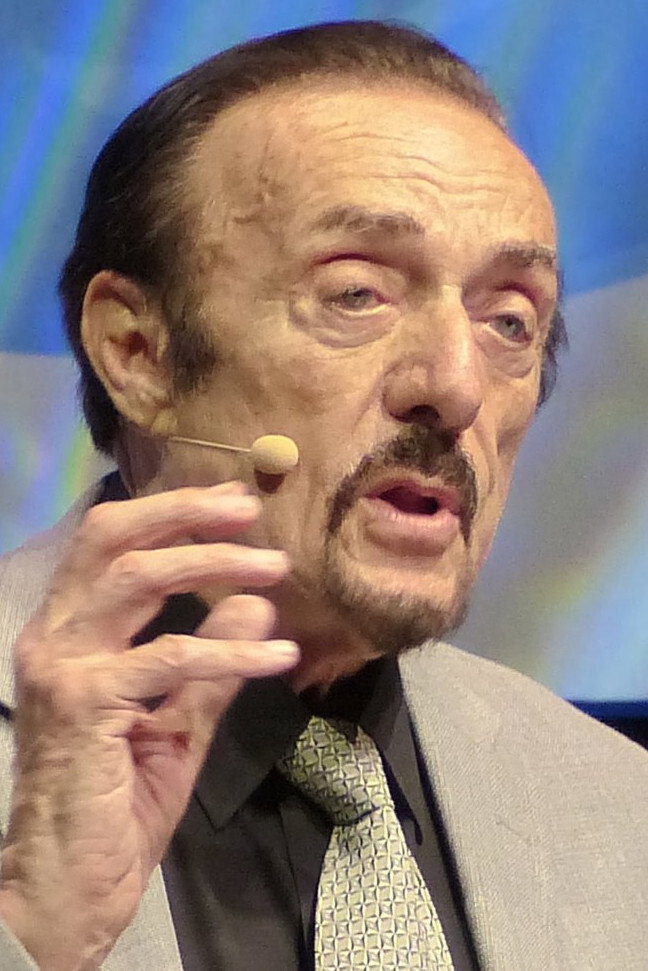 Philip Zimbardo as Self in How to Kill 14 People Without Saying a Word