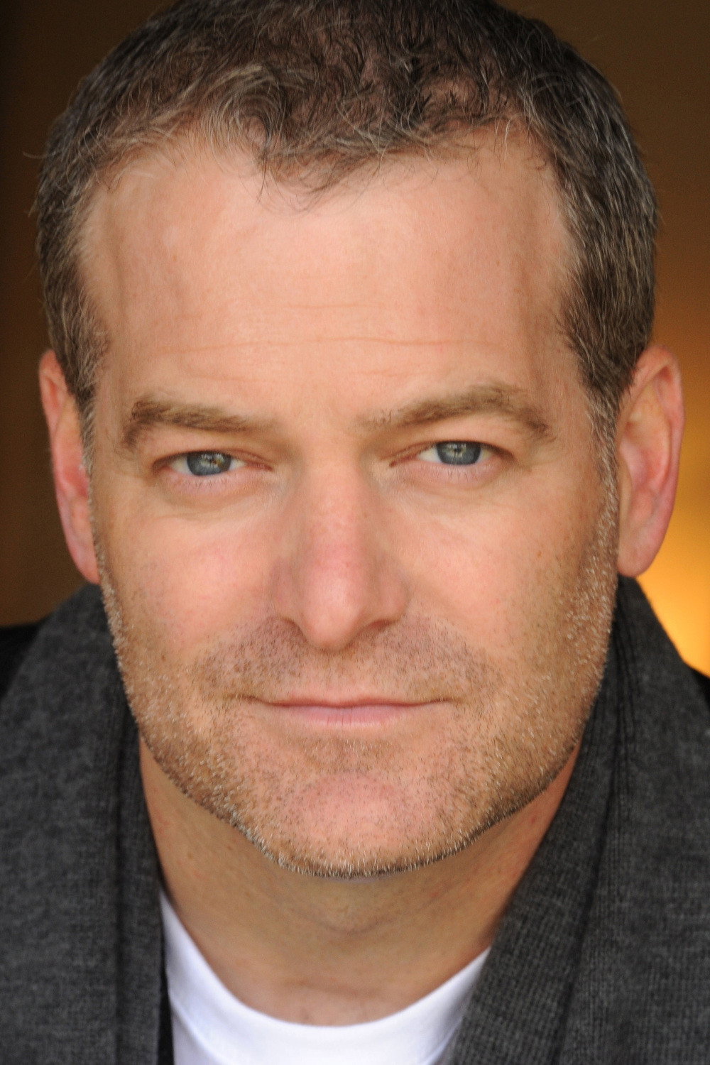 David Goryl as Mr. Dipplethorpe in April