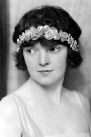 Florence Shirley as Elizabeth Stiles in Opened by Mistake