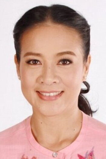 Papassara Teychapaiboon as Kesinee in Destined Heart