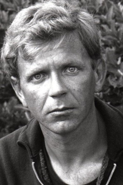 Dieter Schidor as Doctor's Assistent in Terminus