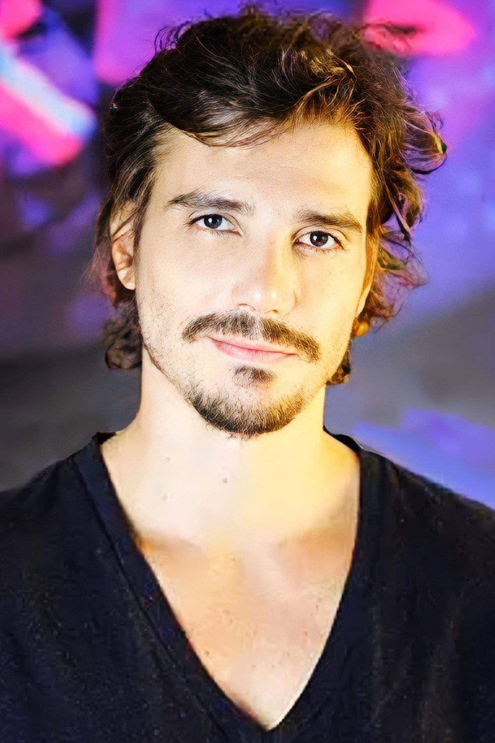 Luca Bianchi as Nando in Artificial Paradises