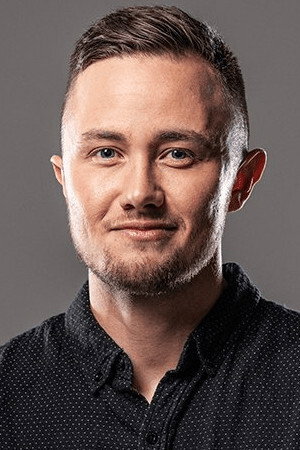 Elz Carrad as Tom in After the Party