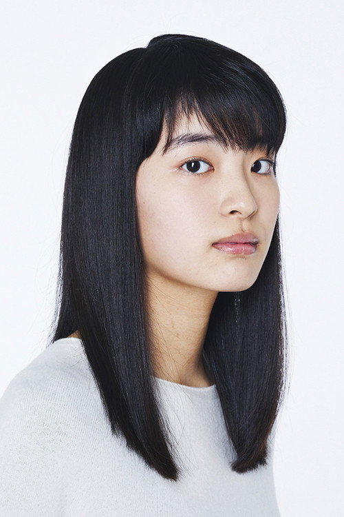 ついひじ杏奈 as Sayaka in Seventeen Motors