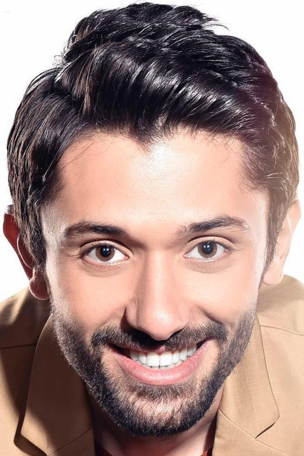 Karim Mahmoud Abdel Aziz as خالد نور in Khaled Nour and his son Nour Khaled