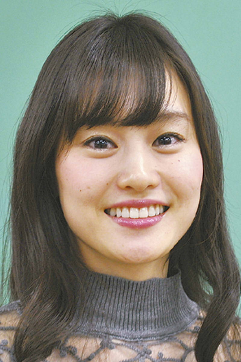 中西美帆 as Izumi in Rokuroku: The Promise of the Witch