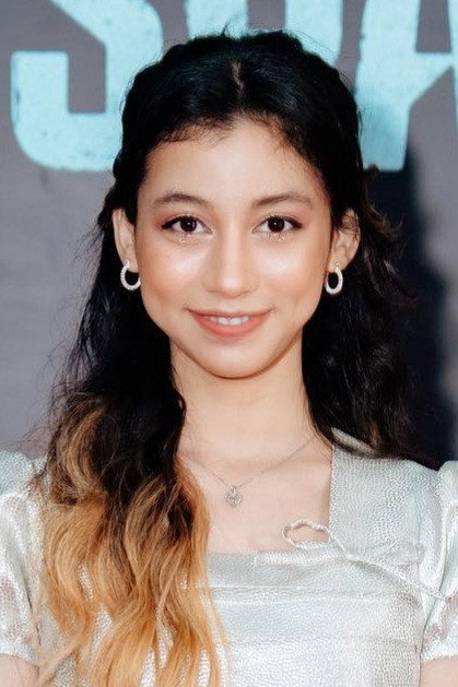 Shofia Shireen as Kenya in Yang Lain Boleh Hilang Asal Kau Jangan