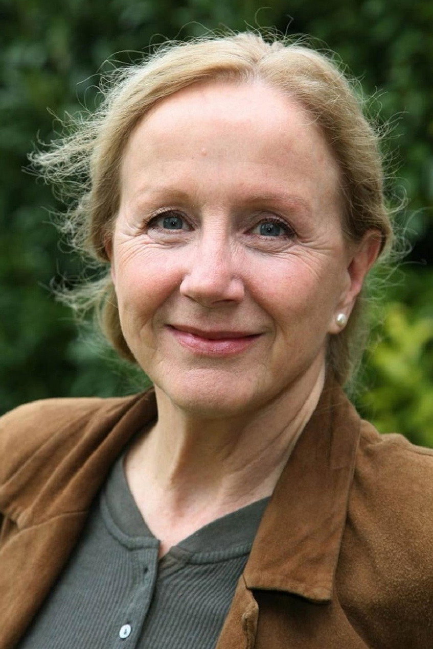Hélène Vincent as Thérèse in Panda