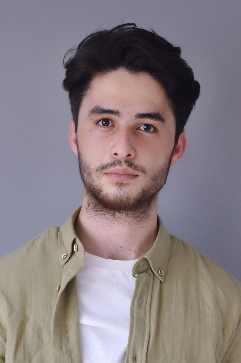 Rızacan Durmuş as Konuk Oyuncu in Beni Bırakma