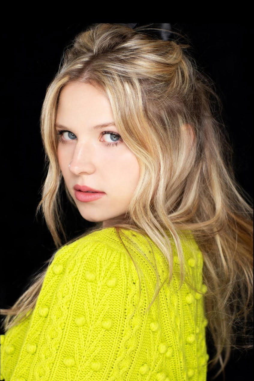 Nicole Mattox as Emily in Dungeons of Ecstasy
