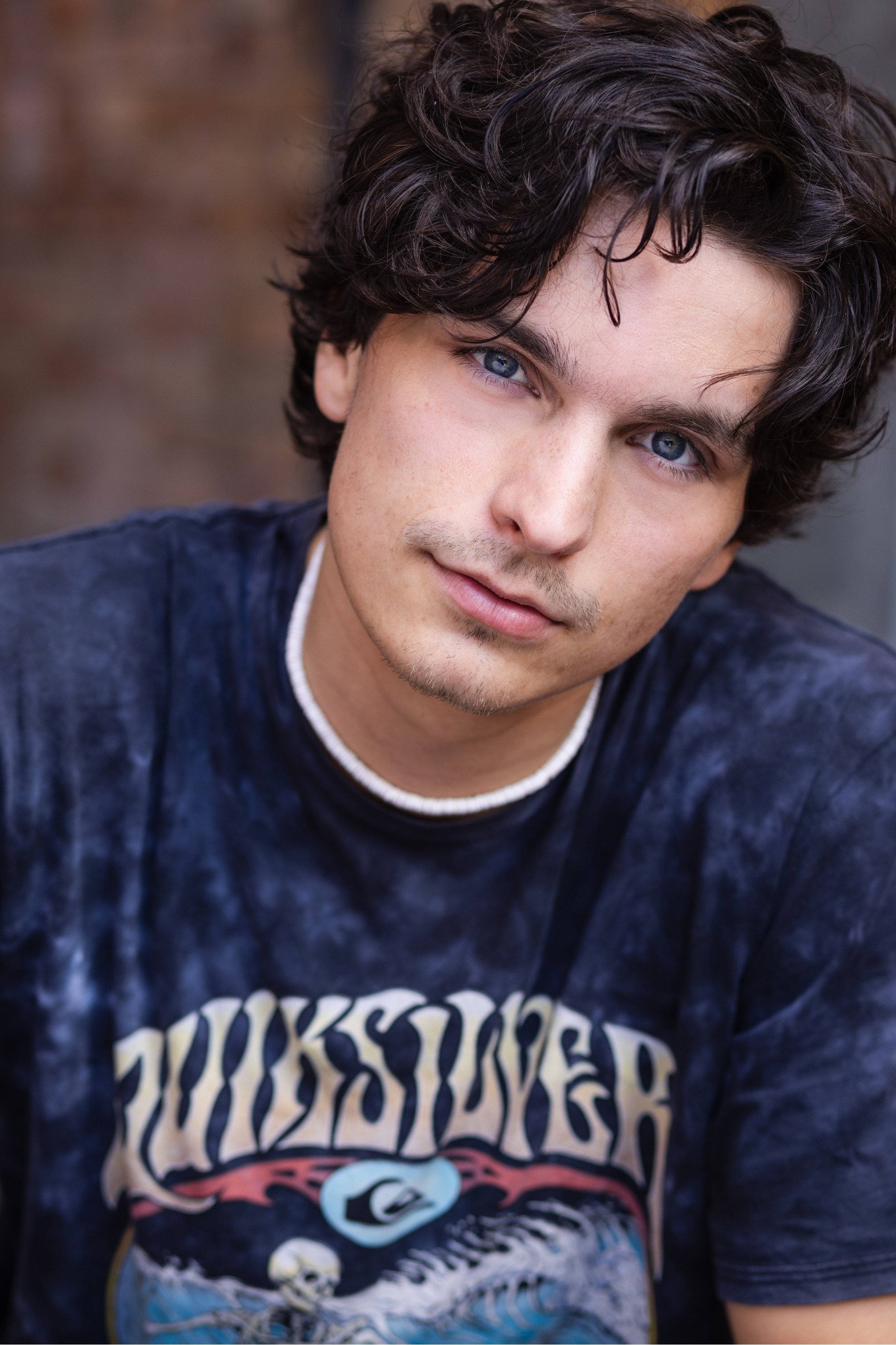 Benjamin Hudson as Ollie in Gun Powder