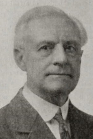 Thomas Commerford as Judge Carthage in The Greater Courage