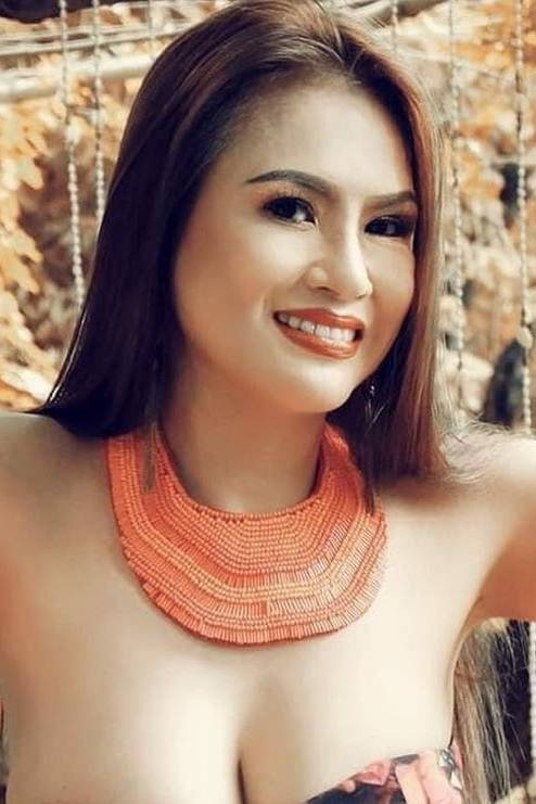 Keanna Reeves as Keanna in Binibining K