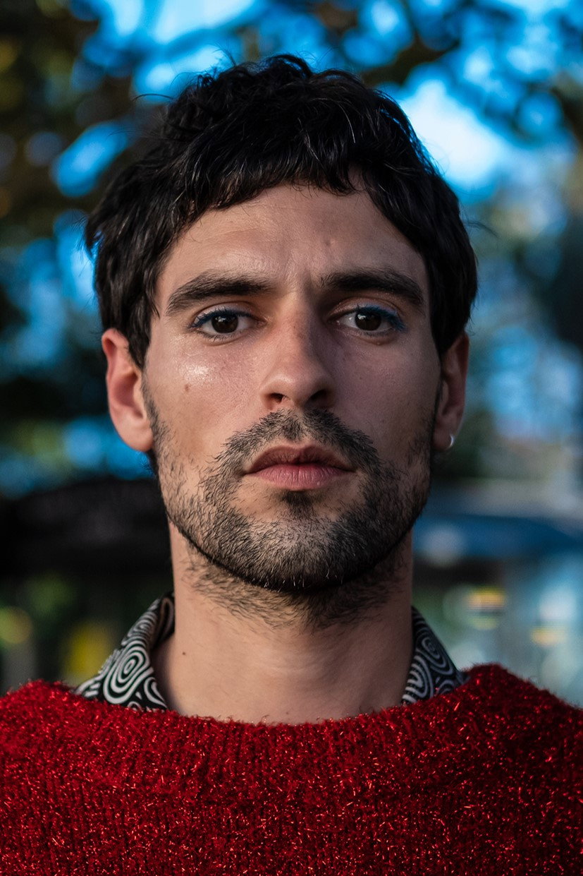 Filipe Sambado as Luís in Scenes of a Love Life