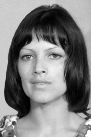 Friederike Aust as Sibill Huberty in ...inklusive Totenschein