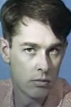 Tom Law as Deputy Scott in Shallow Grave