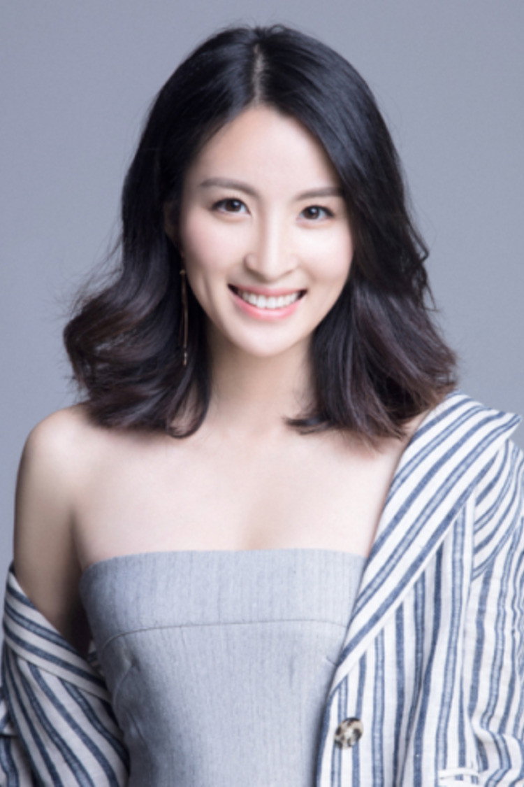 Han Xintong as Zong Ying in My Love, Enlighten Me
