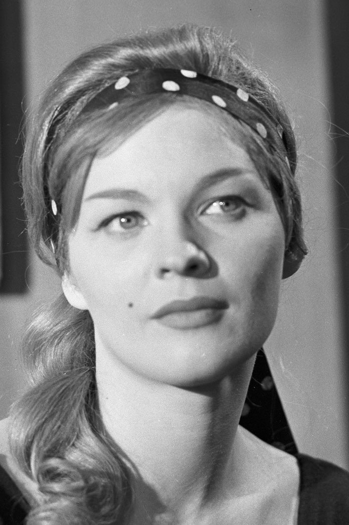 Barbara Modelska as Kasia in Człowiek z M-3