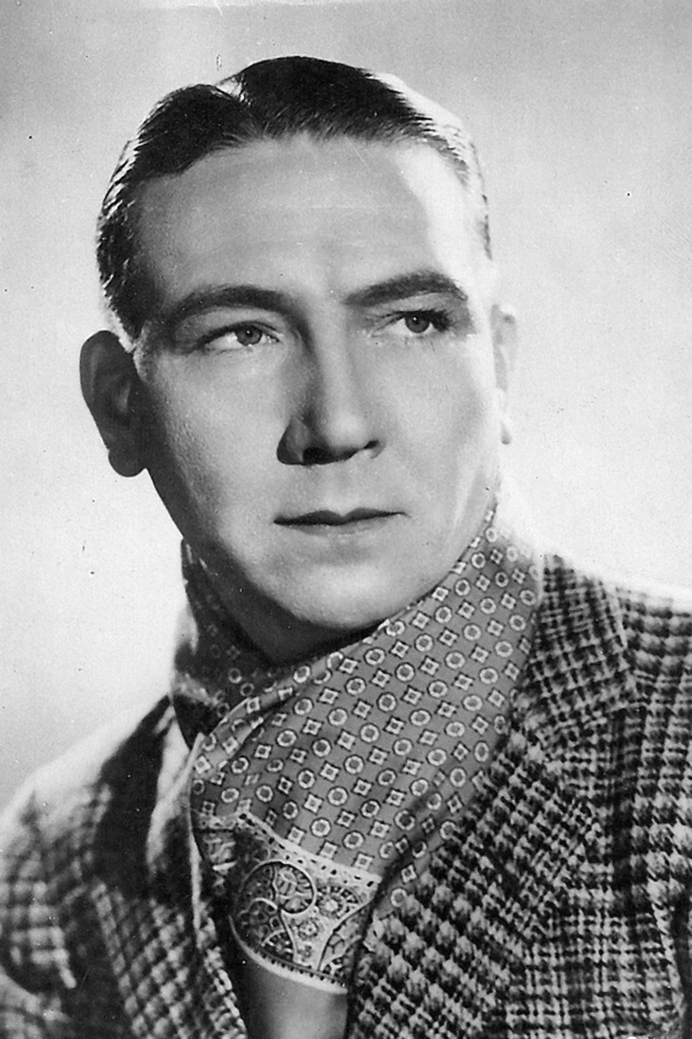 Georges Flamant as Inspector Segalier in Three Days to Live