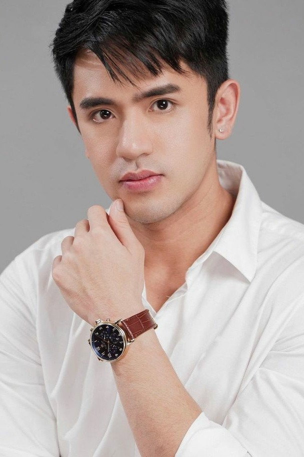 David Licauco as Kobe T. Generoso in TODA One I Love