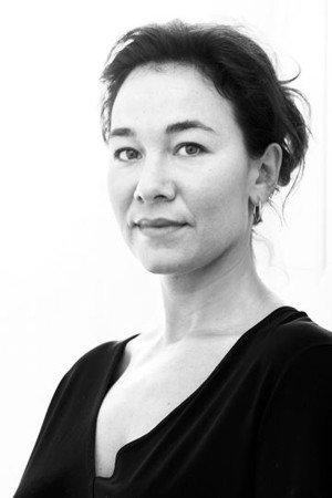 Nadja Weiss as Hanna in The Porridge Faggot