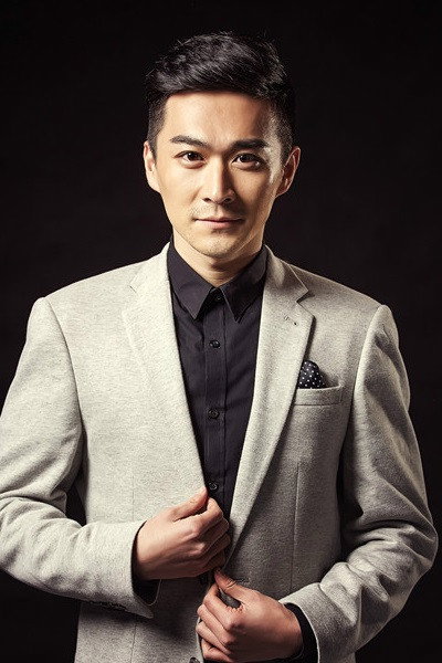 张翔 as Lin Xiaobai in My Roommate is a Detective