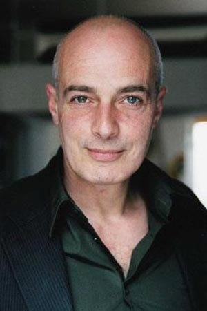 Pierre-François Pistorio as Octave in The Impostures of Scapin