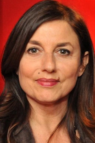 Idit Cebula as Le psy in Eva & Leon