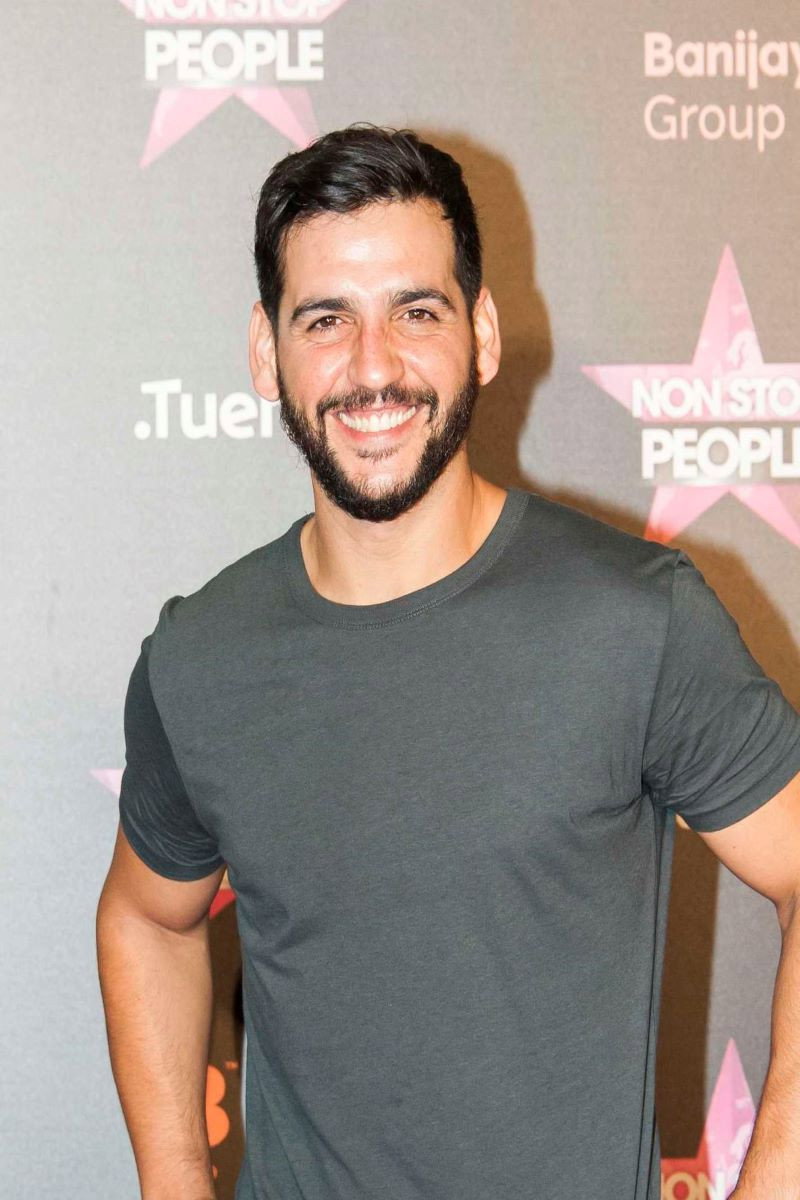 Fran Perea as Andrés Villanueva in The Paradise